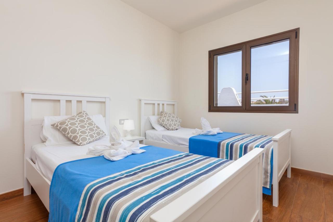 Villa Esmeralda 25 Golf Private Pool Caleta De Fuste By Holidays Home Экстерьер фото