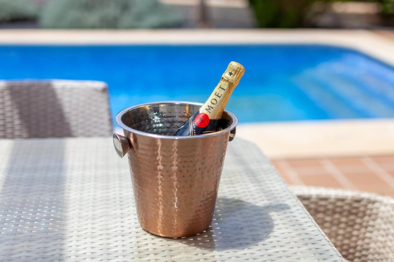 Villa Esmeralda 25 Golf Private Pool Caleta De Fuste By Holidays Home Экстерьер фото